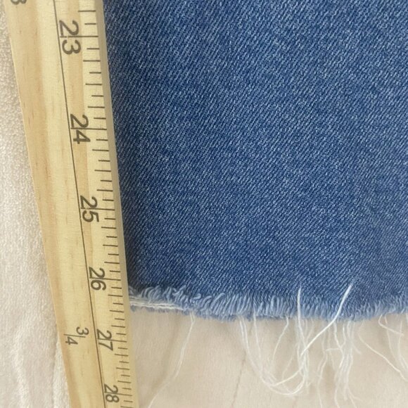 J.Crew Essential Straight Jeans Womens Size 31 Blue Denim Button-Fly Frayed Hem - Picture 12 of 13